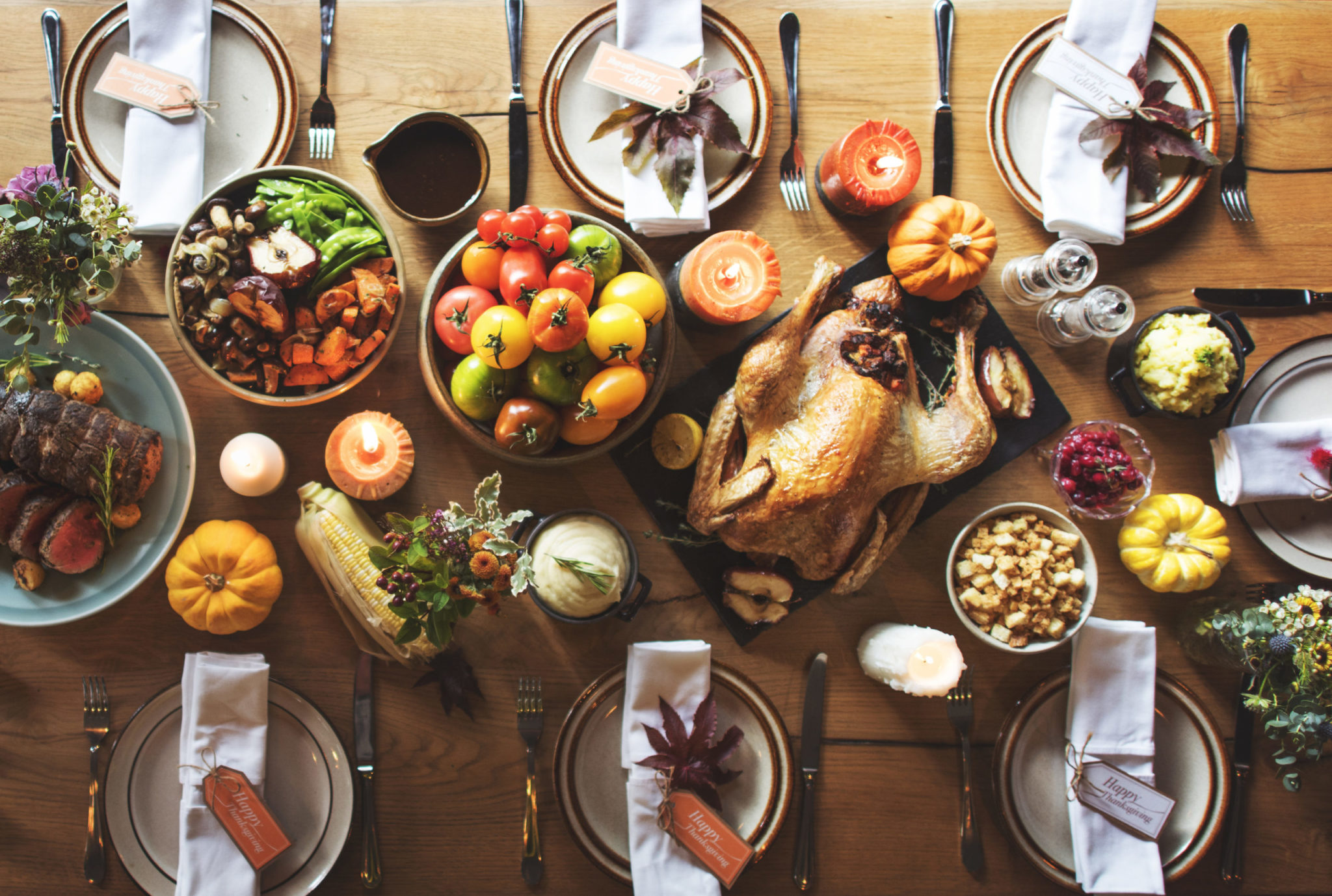 Thanksgiving Celebration Traditional Dinner Table Setting Concep