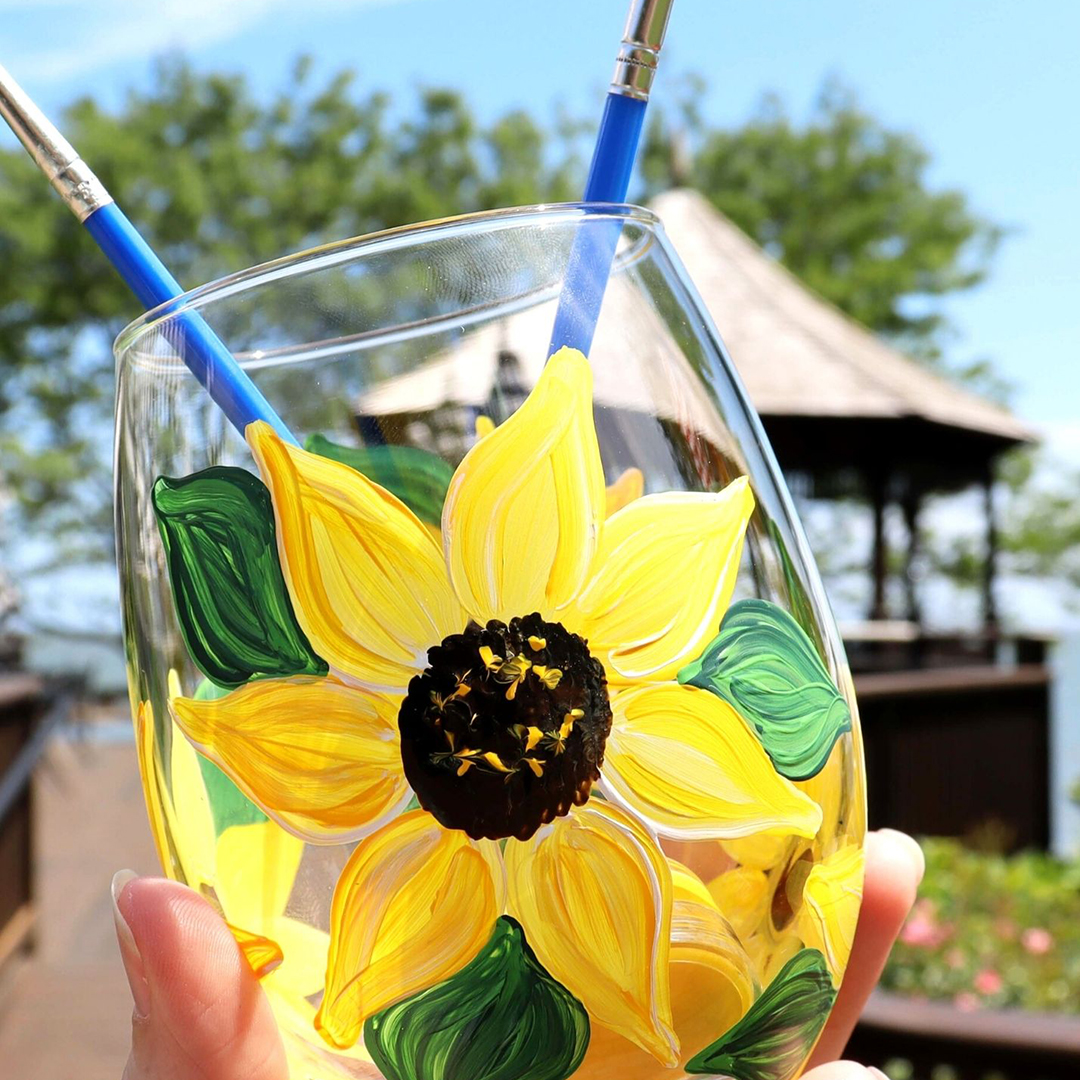 paint-and-sip-sunflower-glassware-bishop-s-orchards